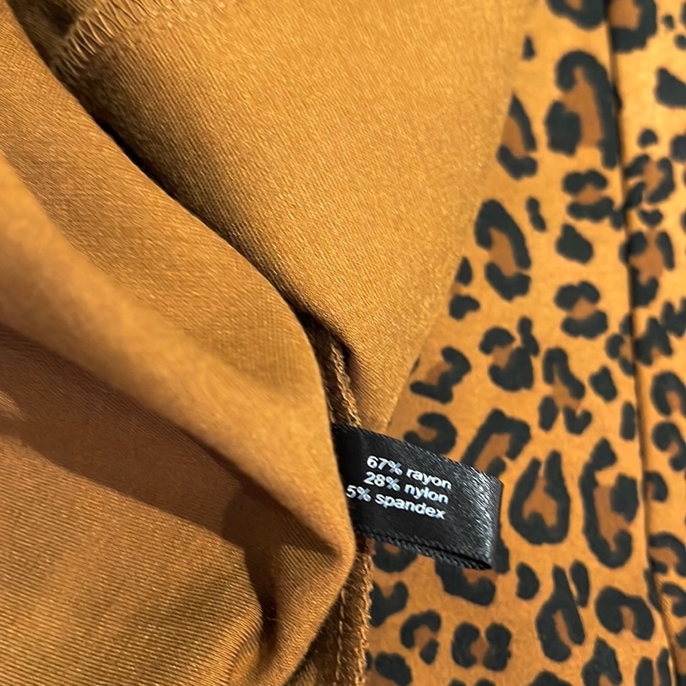 THE LIMITED LEOPARD FLARED SKIRT - Picture 5 of 6